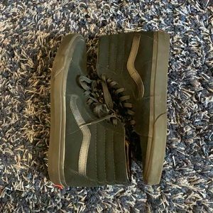 LIKE NEW! HIGHTOP VANS 11.5